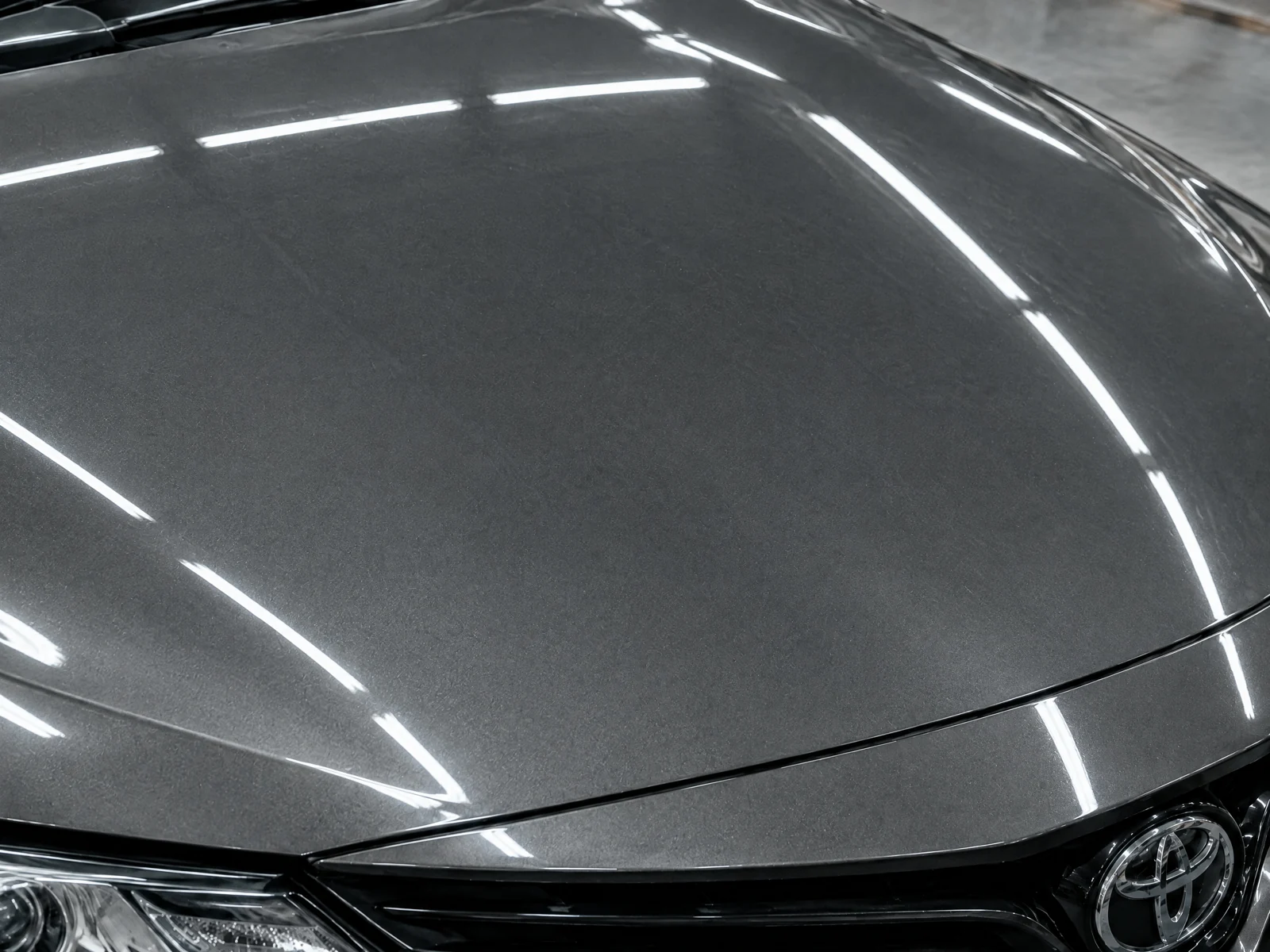 Стало — Toyota Camry — кузов после града